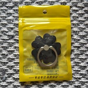 Black Flower Phone Ring Holder